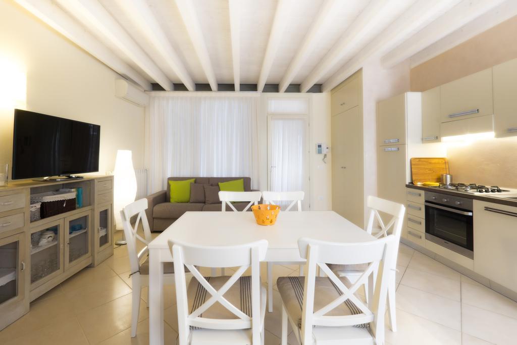Corte Elvira Manerba del Garda Exteriör bild